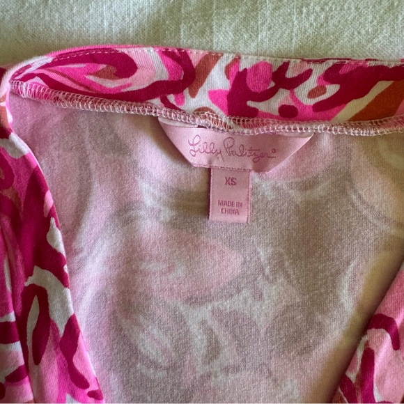 MOVING SALE: Lilly Pulitzer Karlie Wrap Romper in Mango Salsa size XS - Picture 4 of 6